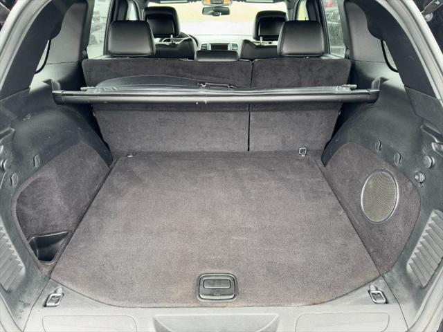 used 2014 Jeep Grand Cherokee car, priced at $9,900