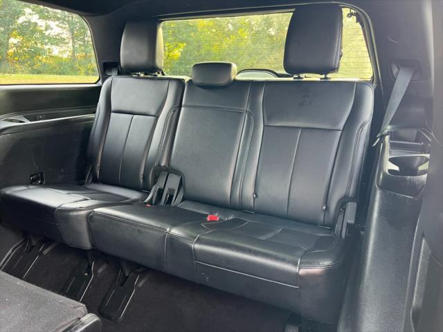 used 2019 Ford Expedition car, priced at $17,900