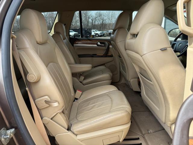 used 2009 Buick Enclave car, priced at $6,900