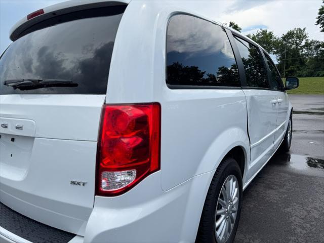 used 2015 Dodge Grand Caravan car, priced at $4,400