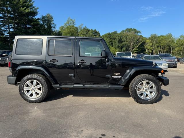 used 2015 Jeep Wrangler Unlimited car, priced at $11,900