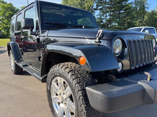 used 2015 Jeep Wrangler Unlimited car, priced at $11,900