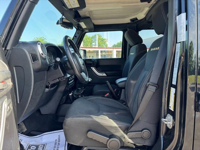 used 2015 Jeep Wrangler Unlimited car, priced at $11,900