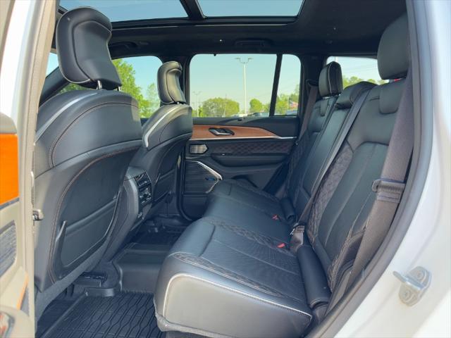 used 2022 Jeep Grand Cherokee car, priced at $39,900