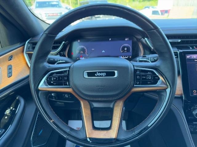used 2022 Jeep Grand Cherokee car, priced at $39,900