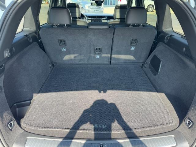 used 2022 Jeep Grand Cherokee car, priced at $39,900