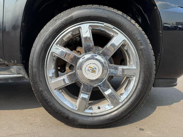 used 2012 Cadillac Escalade car, priced at $9,900