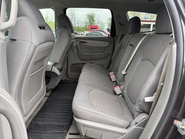used 2017 Chevrolet Traverse car, priced at $7,900