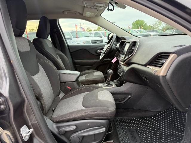 used 2014 Jeep Cherokee car, priced at $6,900
