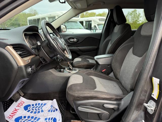 used 2014 Jeep Cherokee car, priced at $6,900
