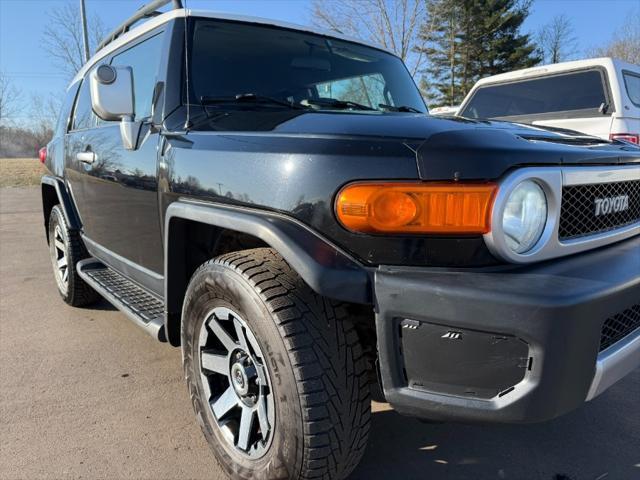 used 2007 Toyota FJ Cruiser car, priced at $11,900