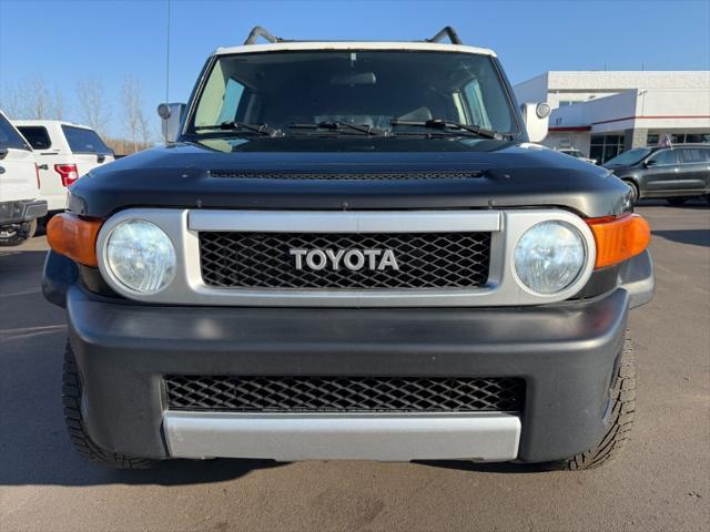 used 2007 Toyota FJ Cruiser car, priced at $11,900