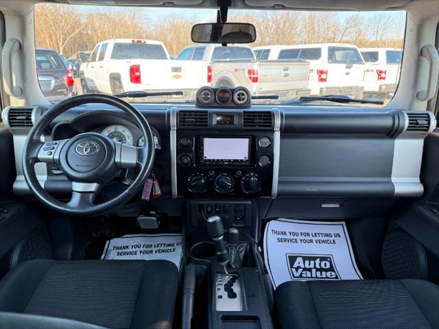 used 2007 Toyota FJ Cruiser car, priced at $11,900