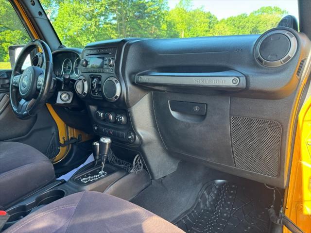used 2014 Jeep Wrangler Unlimited car, priced at $12,900