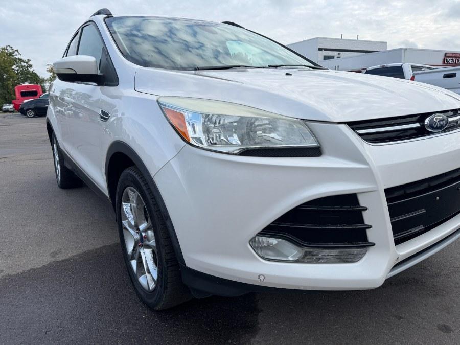 used 2013 Ford Escape car, priced at $5,900
