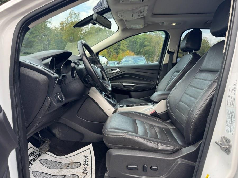 used 2013 Ford Escape car, priced at $5,900