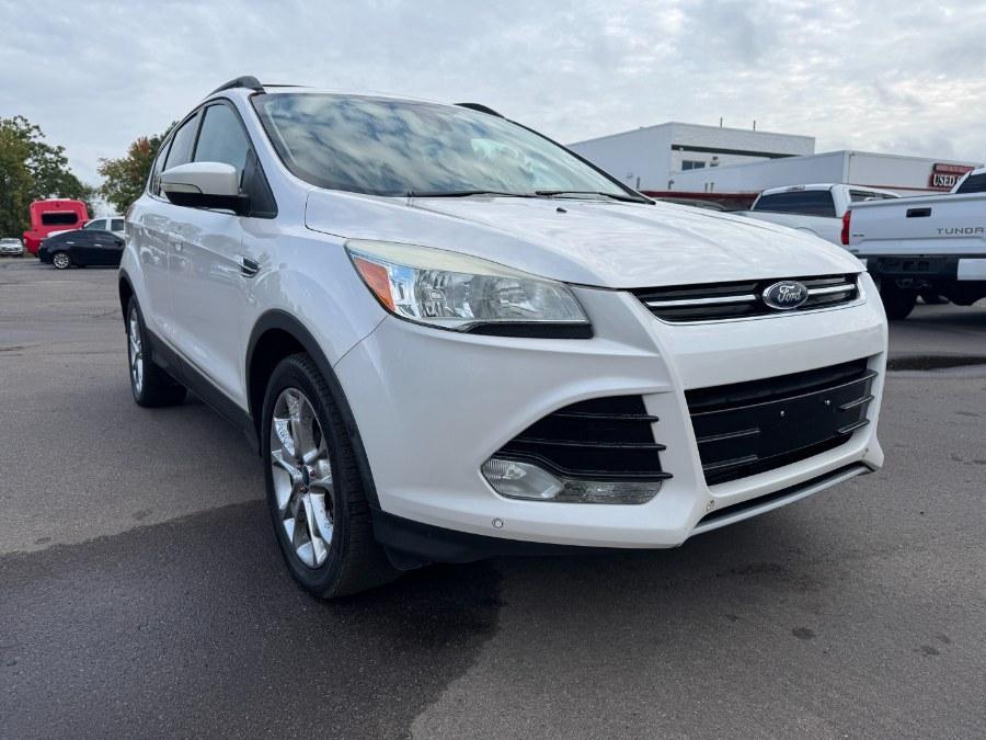 used 2013 Ford Escape car, priced at $5,900