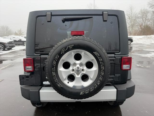 used 2014 Jeep Wrangler Unlimited car, priced at $12,900