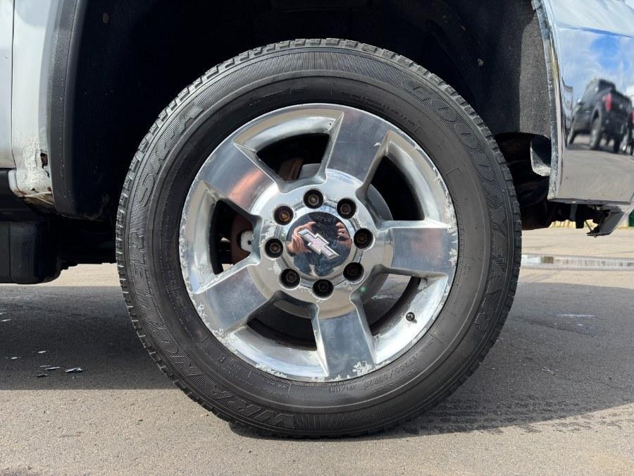 used 2016 GMC Sierra 2500 car, priced at $17,900