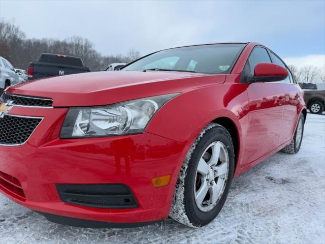 used 2014 Chevrolet Cruze car, priced at $4,400