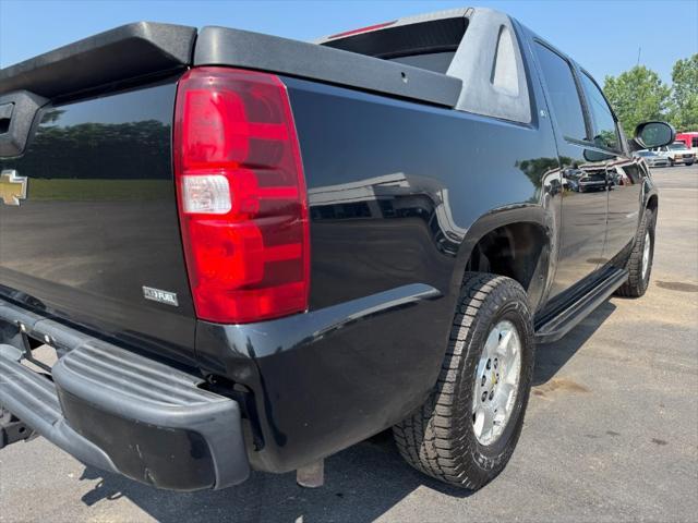 used 2008 Chevrolet Avalanche car, priced at $4,900