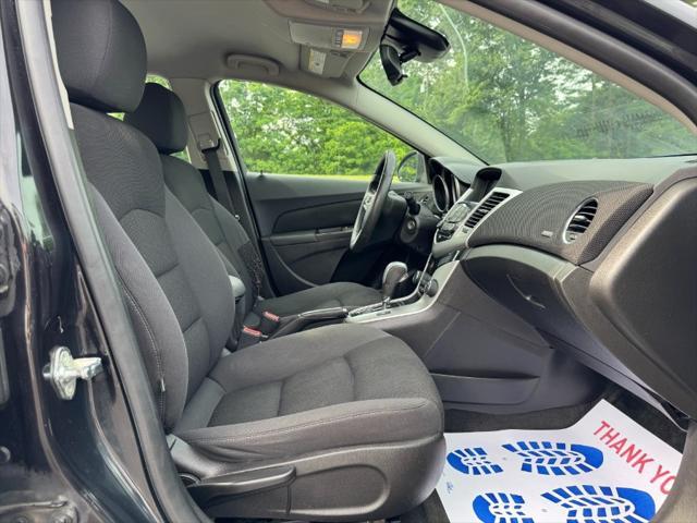 used 2015 Chevrolet Cruze car, priced at $4,900