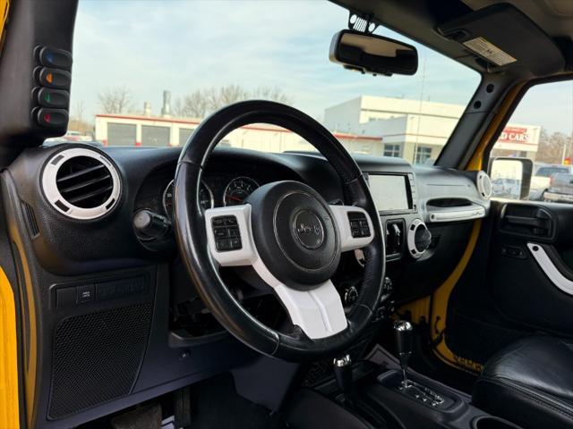 used 2015 Jeep Wrangler Unlimited car, priced at $14,900