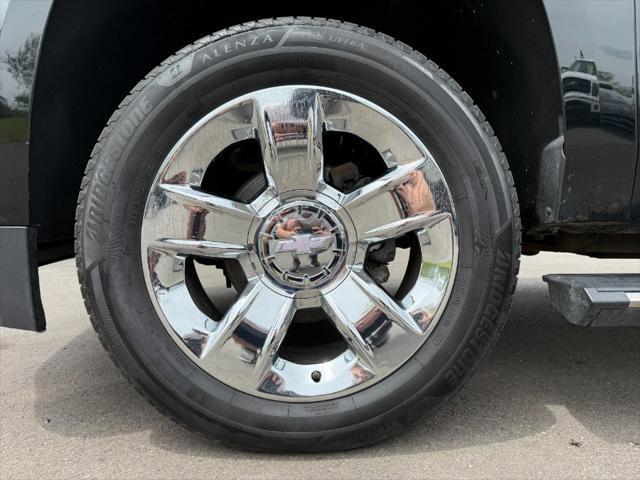 used 2015 Chevrolet Suburban car, priced at $12,900