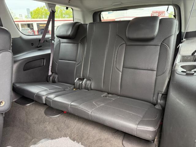 used 2015 Chevrolet Suburban car, priced at $12,900