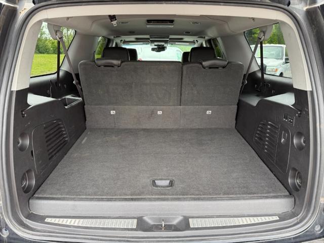used 2015 Chevrolet Suburban car, priced at $12,900