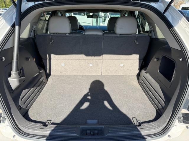 used 2014 Ford Edge car, priced at $4,900