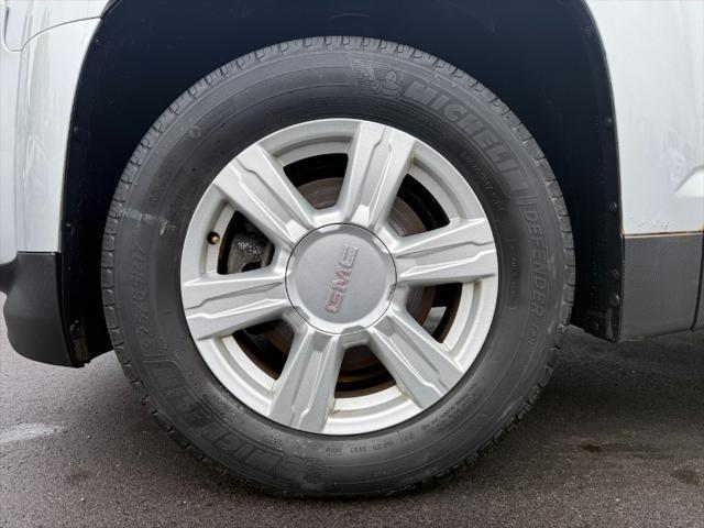 used 2015 GMC Terrain car, priced at $6,900