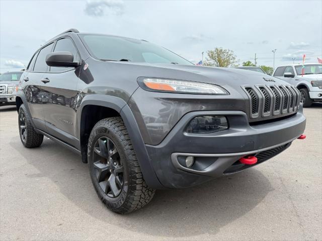 used 2014 Jeep Cherokee car, priced at $6,900