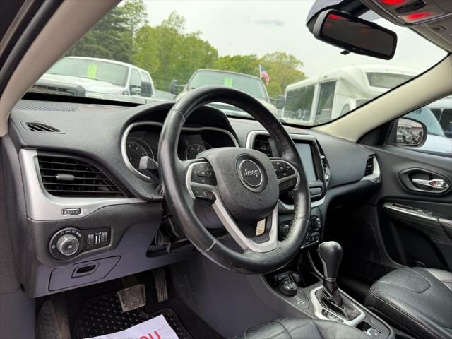 used 2014 Jeep Cherokee car, priced at $6,900