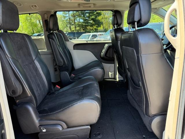 used 2016 Chrysler Town & Country car, priced at $5,900