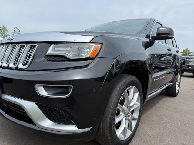 used 2015 Jeep Grand Cherokee car, priced at $15,900