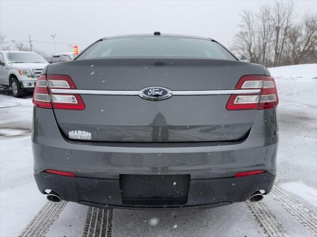 used 2015 Ford Taurus car, priced at $3,900