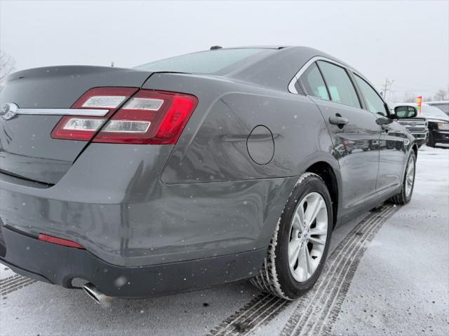 used 2015 Ford Taurus car, priced at $3,900