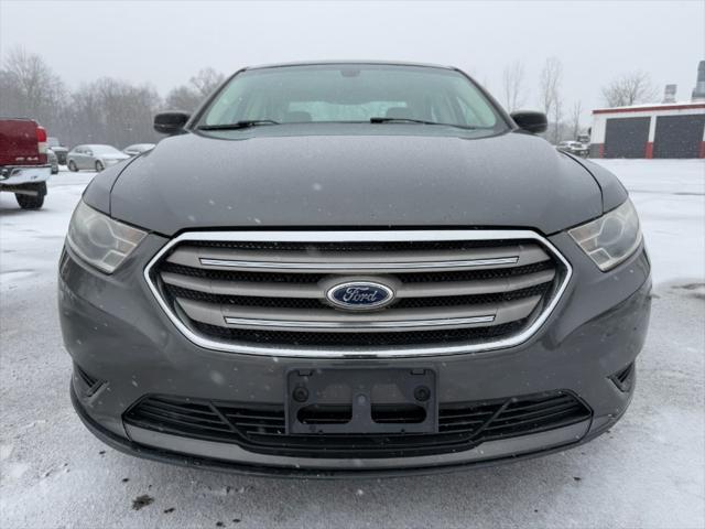 used 2015 Ford Taurus car, priced at $3,900