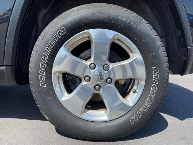 used 2012 Jeep Grand Cherokee car, priced at $6,900