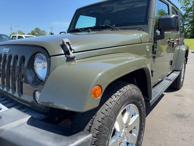 used 2015 Jeep Wrangler Unlimited car, priced at $14,900