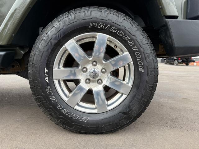 used 2015 Jeep Wrangler Unlimited car, priced at $15,900