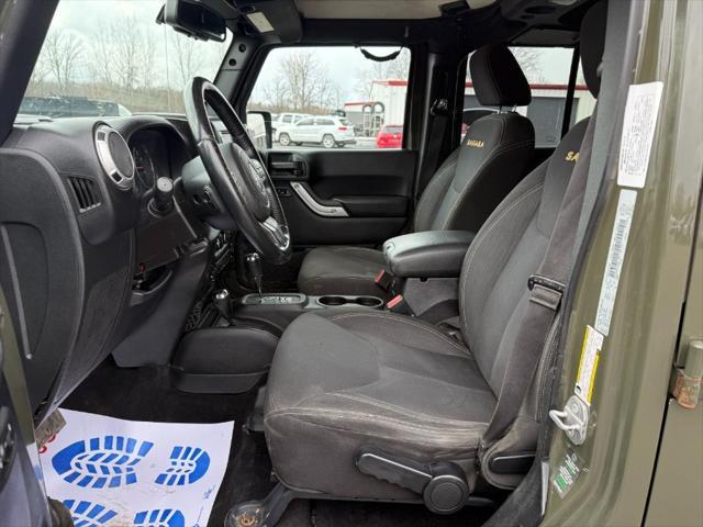 used 2015 Jeep Wrangler Unlimited car, priced at $15,900