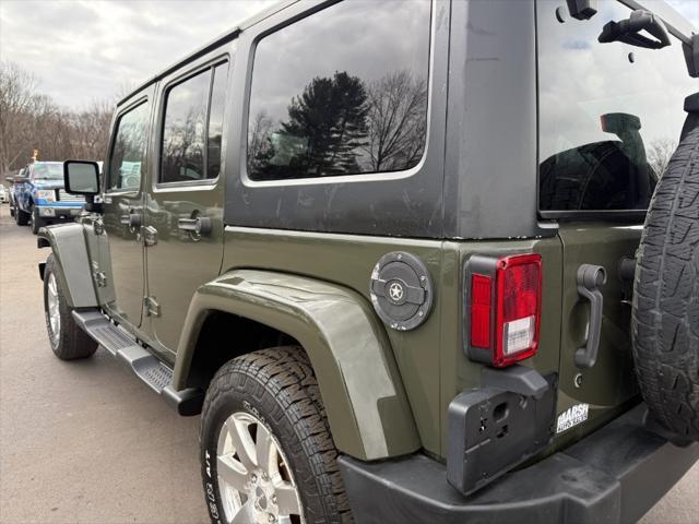 used 2015 Jeep Wrangler Unlimited car, priced at $15,900