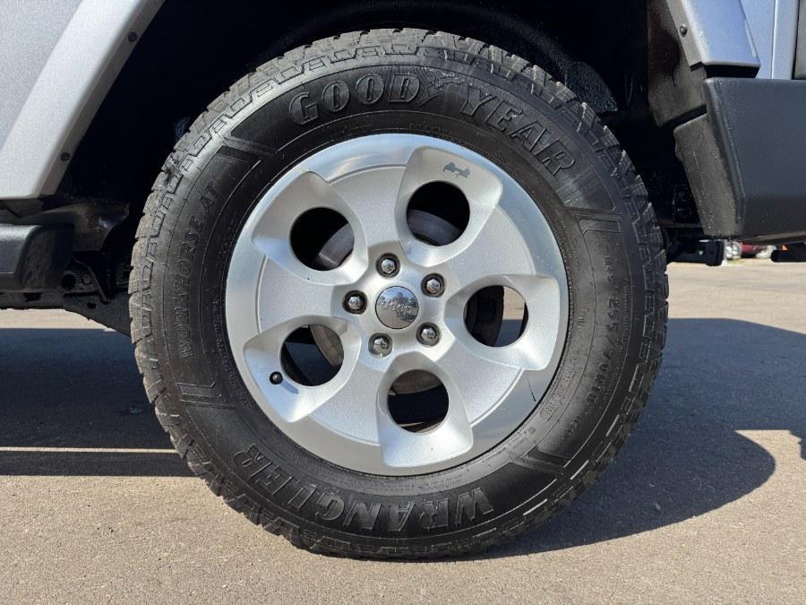 used 2014 Jeep Wrangler Unlimited car, priced at $9,900