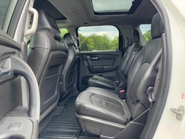 used 2015 GMC Acadia car, priced at $5,900