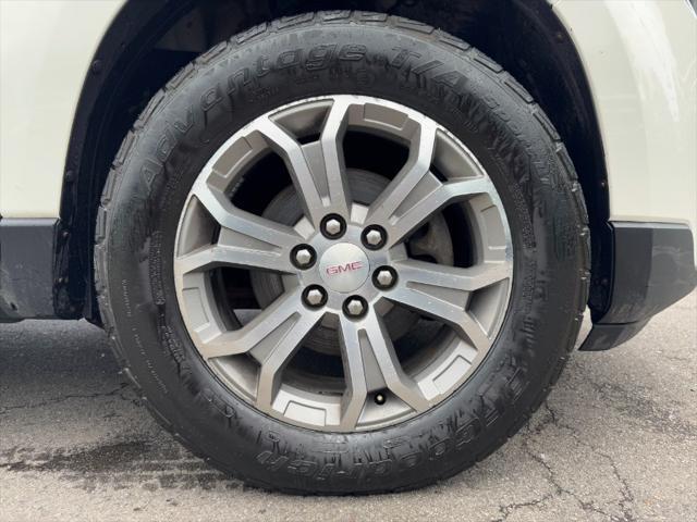 used 2015 GMC Acadia car, priced at $5,900