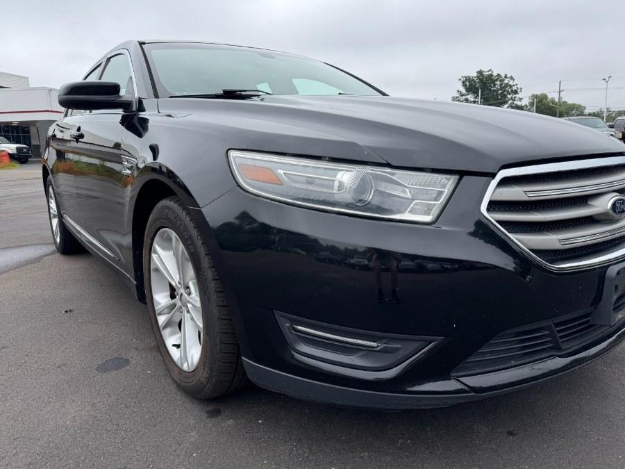 used 2014 Ford Taurus car, priced at $5,900