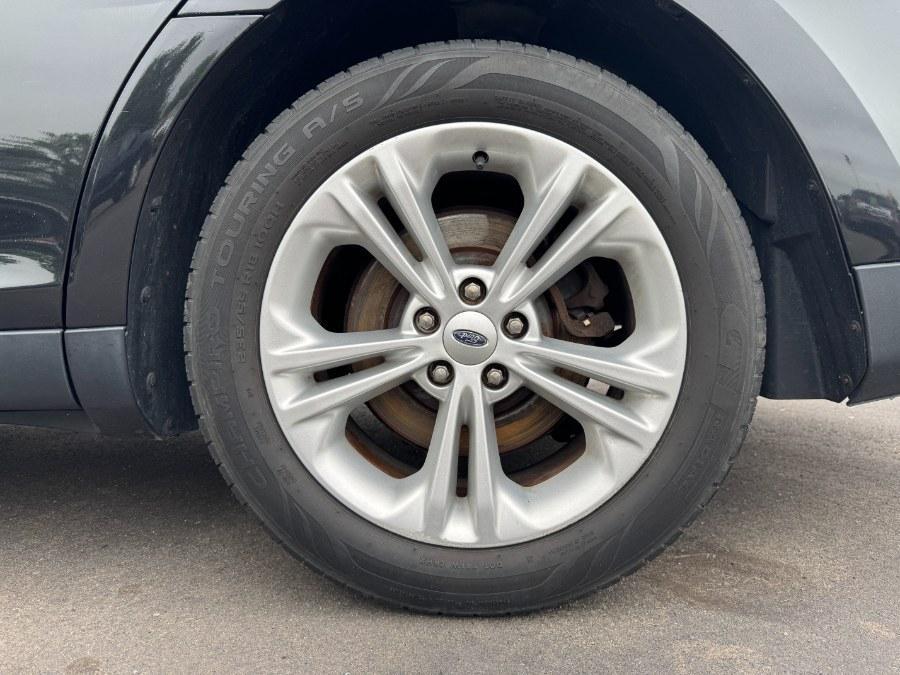 used 2014 Ford Taurus car, priced at $5,900