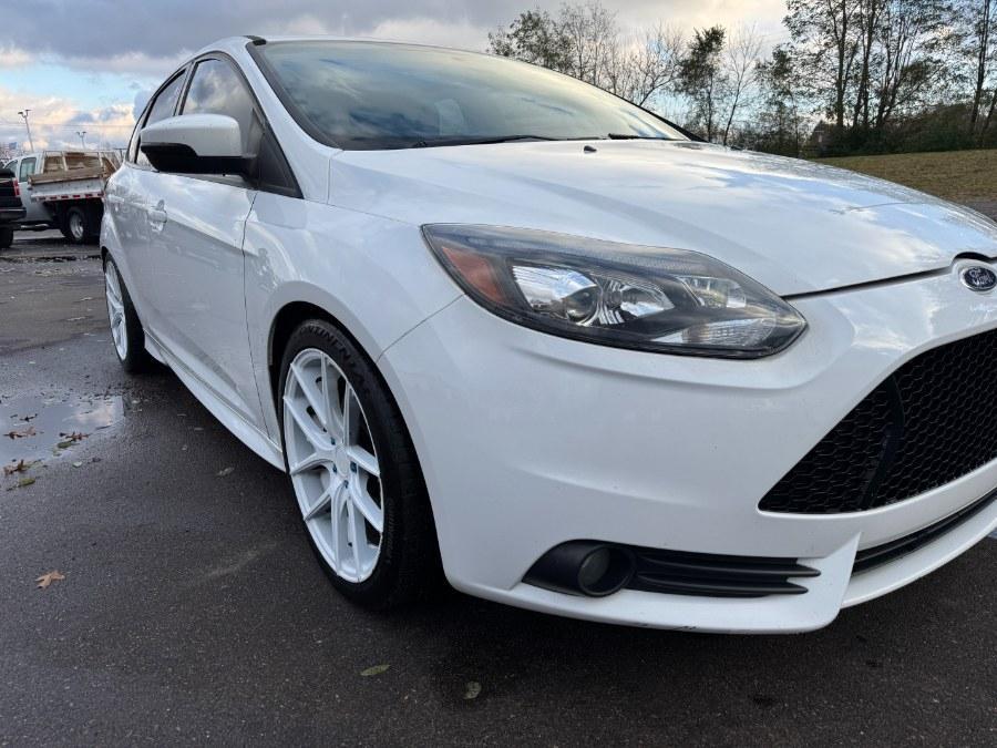 used 2014 Ford Focus ST car, priced at $9,900